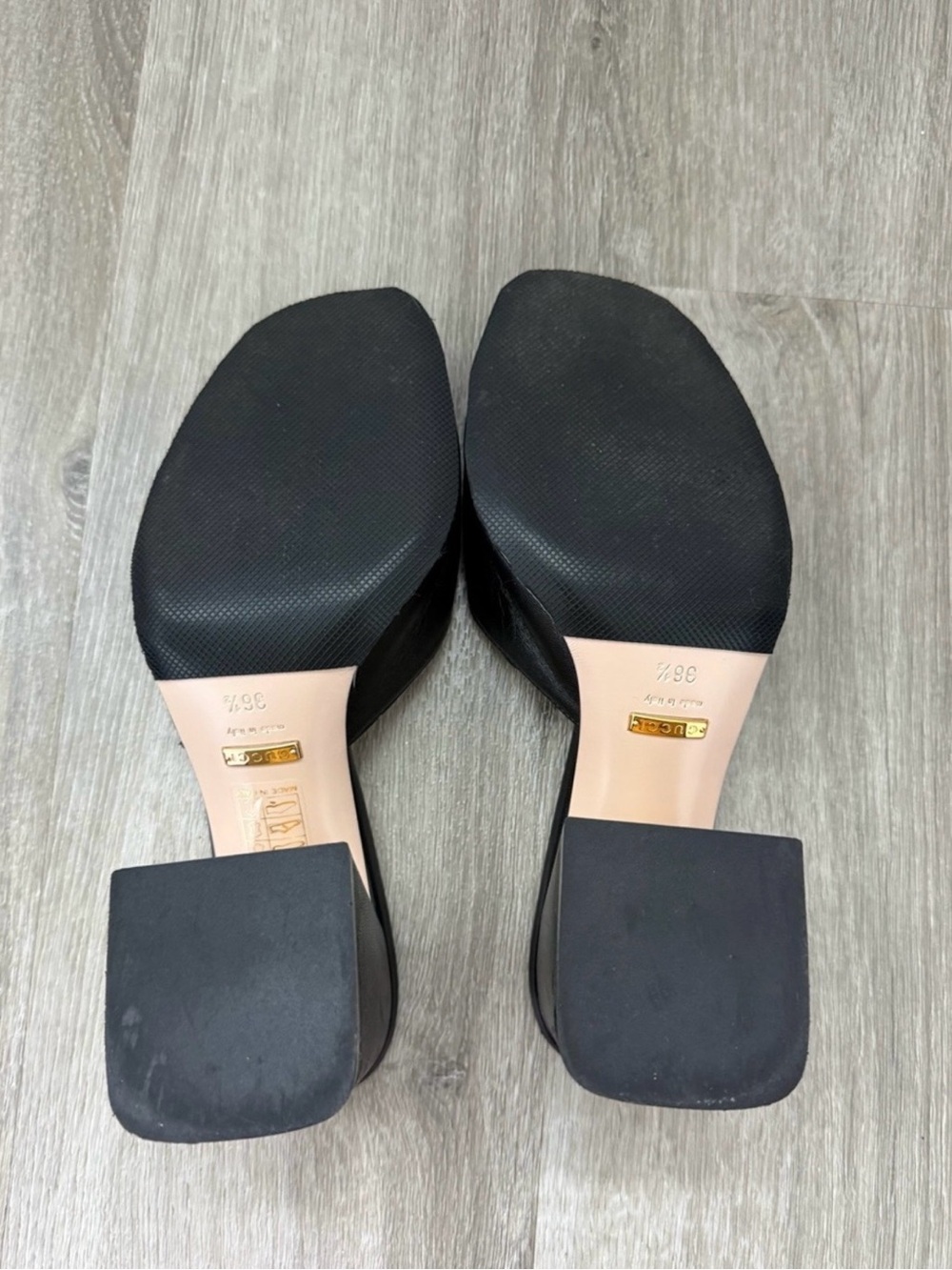 Gucci Black Leather Heel Sandal with Gold Horsebit - Picture 9 of 9